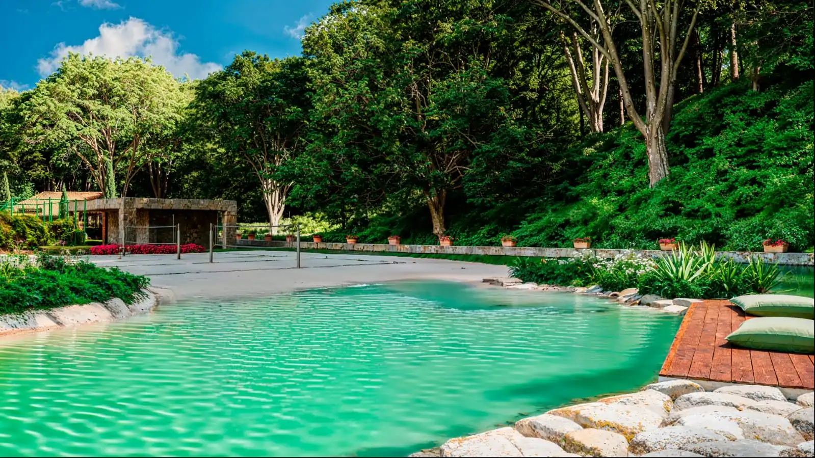 LAGO DA AREA DE LAZER